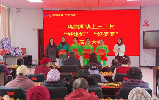 06d56b35-8eeb-4bf0-806d-be0f9d9e3051