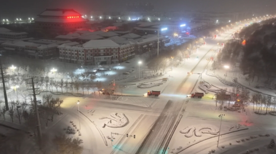 edf6db77-490e-4739-b5b2-56aca5160997