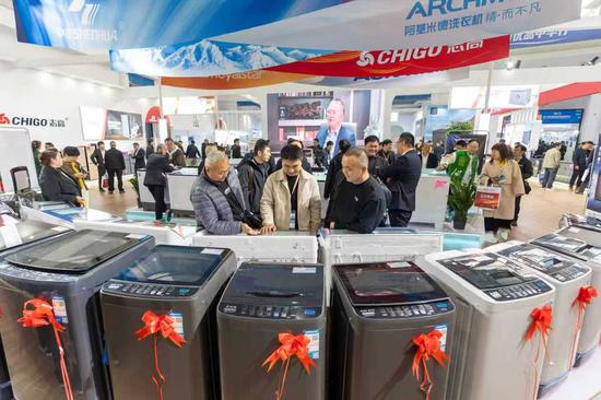 慈溪家用电器博览会。贺元凯 摄 慈溪家用电器博览会。贺元凯 摄