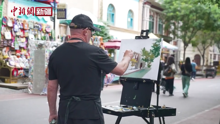 【与你为邻】哈萨克斯坦功勋画家：艺术总是能连接人心