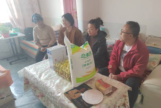 a37eb3ab-22a2-436e-b8bb-ea7980573ddb