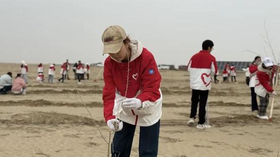 edec4f3836d687e659ecb6534dffb687