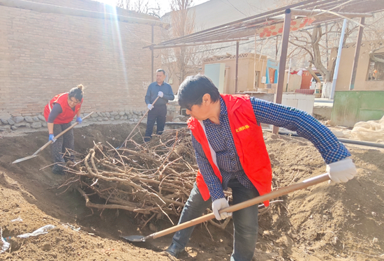 90e9202e-61b7-47d3-adc8-a93dd3c563c0