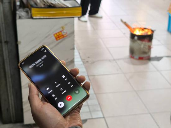 系统自动监测到火情,电话通知市场管理方 系统自动监测到火情,电话通知市场管理方