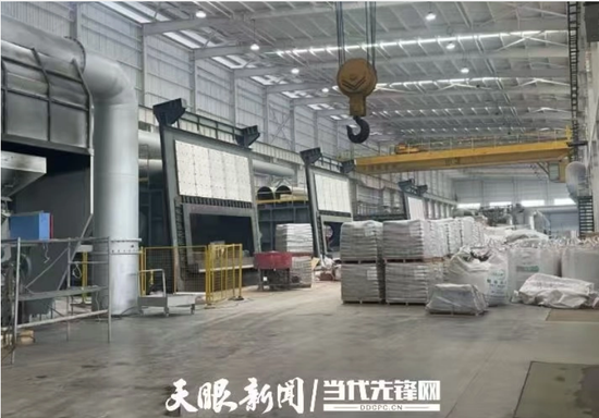 莹月帆生产车间(贵州日报天眼新闻记者 江婷婷/摄) 莹月帆生产车间(贵州日报天眼新闻记者 江婷婷/摄)