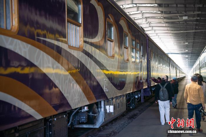 新疆：全新“新东方快车”品牌旅游专列将首发