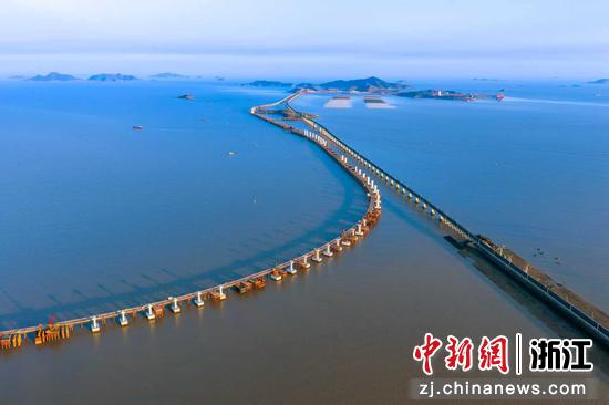 建设中的金台铁路头门港支线二期项目。&nbsp;浙江交通集团&nbsp;供图