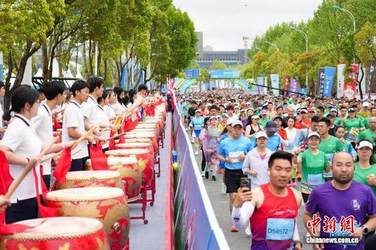 4月12日，赛事现场。吴浩宇 摄