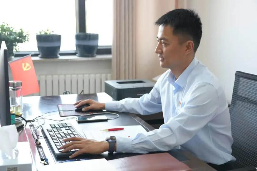 他说，这趟援疆路，走得值！