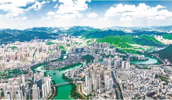 铜仁市主城区。 叶顺强 摄 铜仁市主城区。 叶顺强 摄