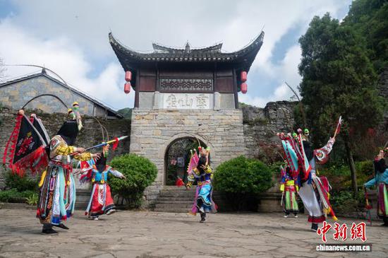 2026“国际文旅体验官探秘贵州”参访团走进云峰屯堡