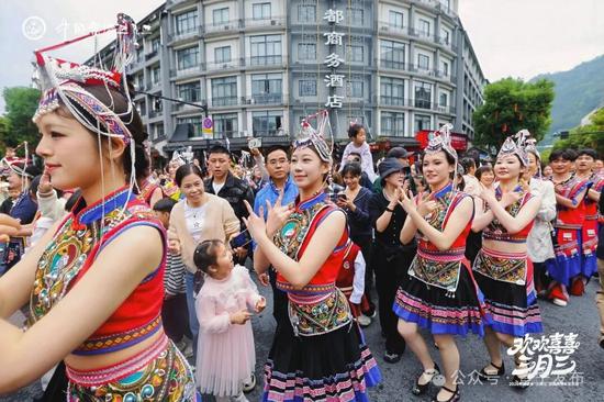 “公主巡游”民俗风情沉浸式展演 图源景宁县委宣传部