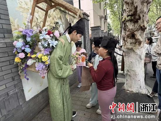 活动现场。章靖供图