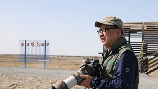 “只要还能走、还能拍，我就会一直守下去”