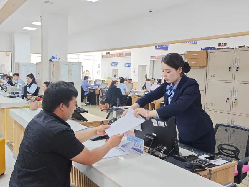 提额度、延年限……喀什公积金新政暖人心