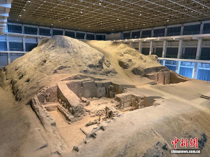 探访新疆高昌回鹘佛寺遗址