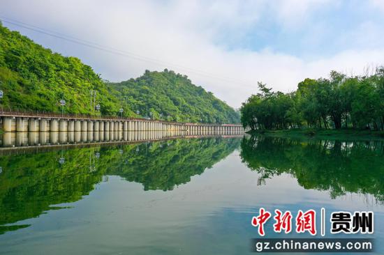 拍摄于贵州省黔南州贵定县盘江镇的独木河与乡村美景。