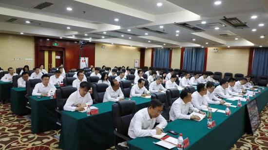 第十二批援疆干部人才认真参会。柴旭东 摄6
