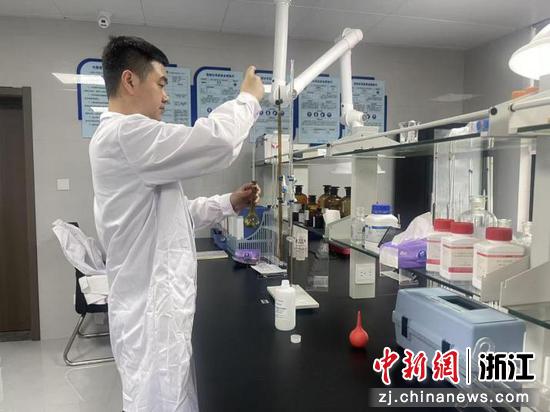 近日,永康钱江税务的芝英水厂竞赛实操现场。李学荣 供图 近日,永康钱江税务的芝英水厂竞赛实操现场。李学荣 供图