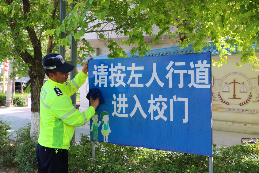 圆梦路上，有他们守护！精河公安多举措护航2026年高考