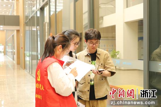 镇街平台助企走访。谭琴&nbsp;供图