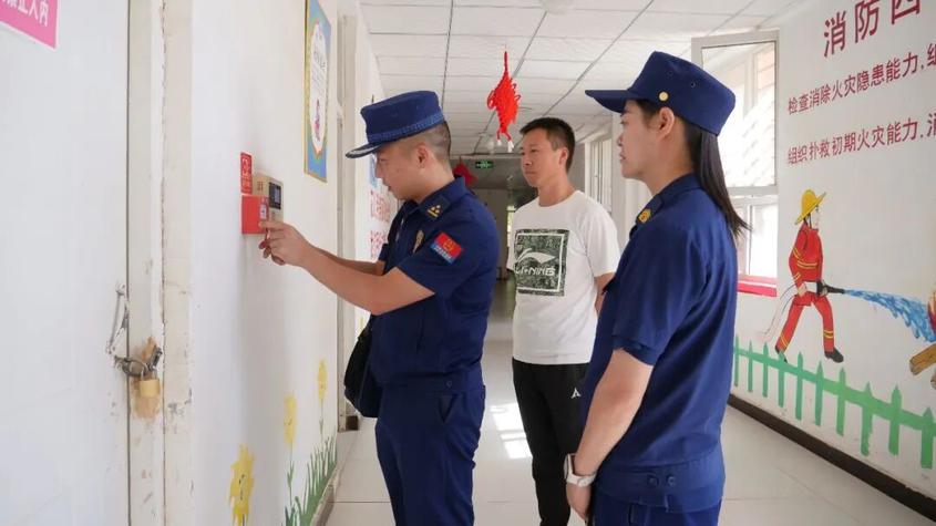 叶城县消防救援局：筑牢高考安全防线 护航学子圆梦之路