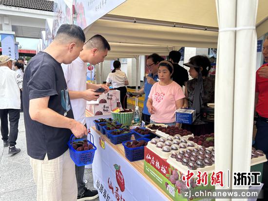 活动现场。浙江商业集团 供图 活动现场。浙江商业集团 供图