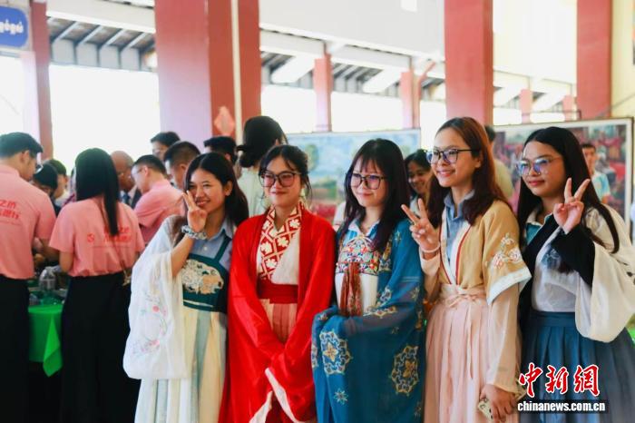 “吴哥粽香，端午情长”文化主题活动在柬埔寨举办