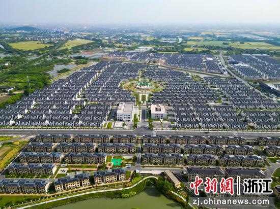 南浔未来乡村俯瞰图。善琏镇供图 南浔未来乡村俯瞰图。善琏镇供图