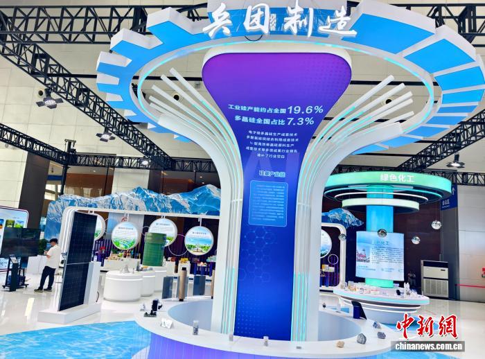 新疆兵团千余款特色展品亮相第九届中国—亚欧博览会