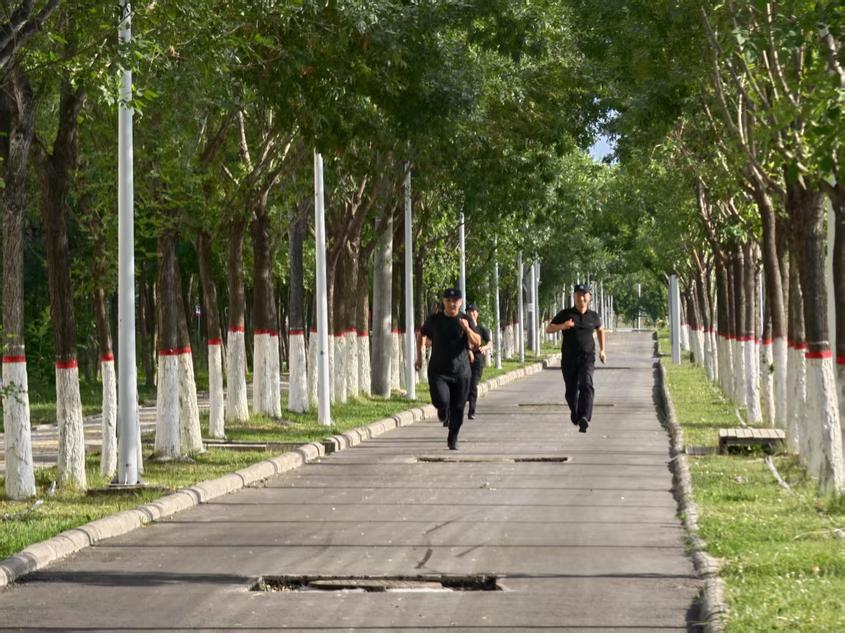 察布查尔县法院：以考促训砺精兵 规范练兵强本领
