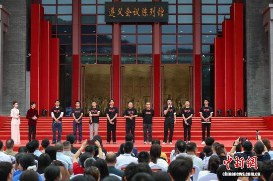 6月28日,“光影对话·四渡赤水”——电影《四渡》主创亮相。中新网记者 瞿宏伦 摄 6月28日,“光影对话·四渡赤水”——电影《四渡》主创亮相。中新网记者 瞿宏伦 摄