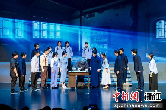近日，演出现场。（主办方供图）
