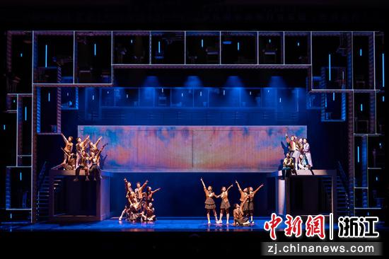 近日，演出现场。（主办方供图）