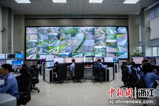 丽水高速监控指挥中心。冯奋飞&nbsp;摄