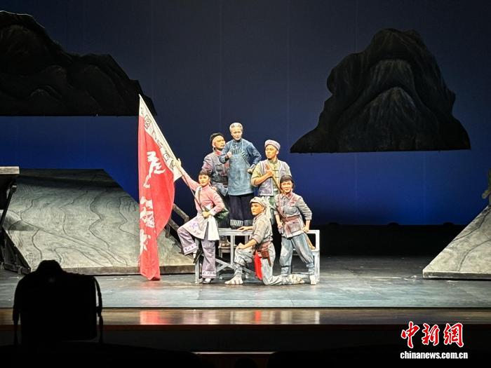 京剧《江山》广西南宁首演 皮黄声腔再现烽火岁月