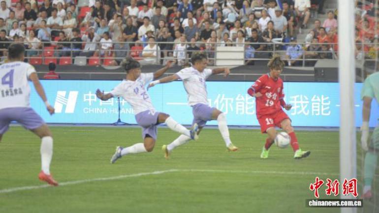 2026“同心杯”新疆足球超级联赛总决赛举行