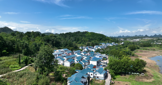 红枫湖大冲村一隅。陆劲松 摄