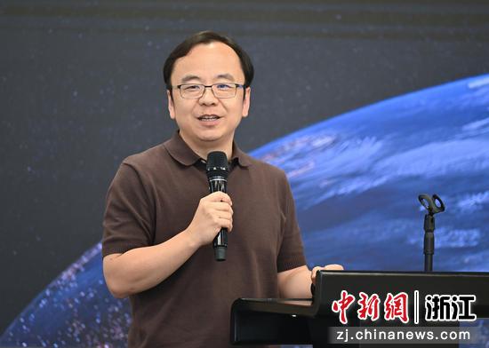 图为：东方星链联合创始人宋冰晨进行分享。中新社记者 王刚 摄
