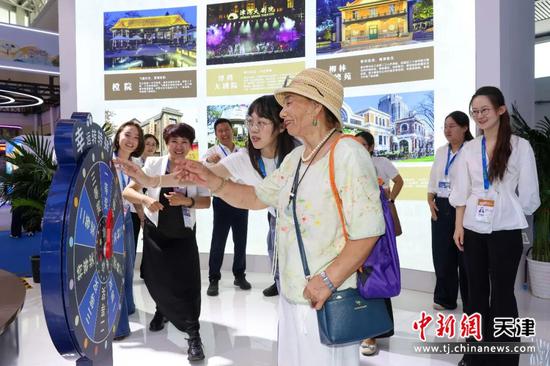 图为展区现场。(天津城投集团供图) 图为展区现场。(天津城投集团供图)