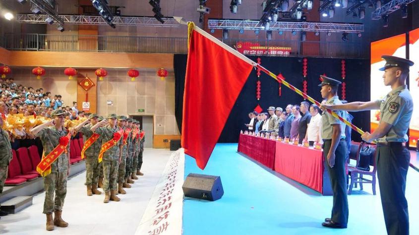 叶城县举行2026年下半年新兵入伍欢送仪式