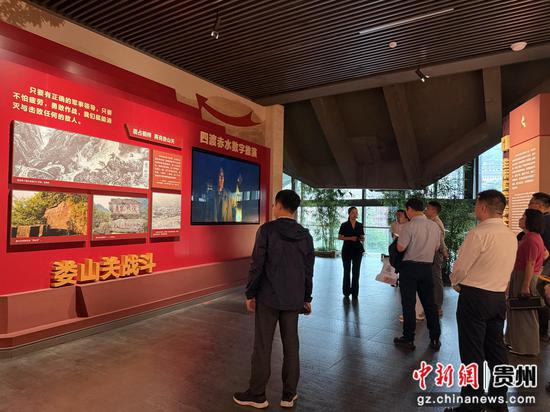 图为红军长征过茅台陈列馆。杨茜 摄 图为红军长征过茅台陈列馆。杨茜 摄