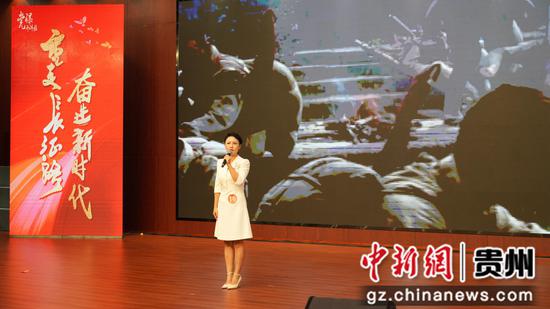 图为比赛现场。
