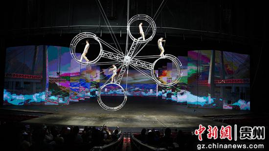 演出现场。 演出现场。