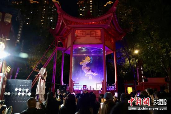 国庆假期，潞河督运巷等特色互动演艺亮相，丰富老城文旅体验。（天津市南开区供图）