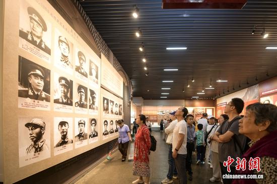 图/CNSphoto 罗星汉 摄 图/CNSphoto 罗星汉 摄