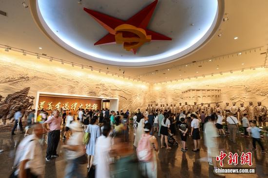 中新社记者 瞿宏伦 摄 中新社记者 瞿宏伦 摄