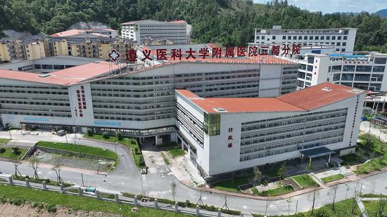 三都县人民医院（医共体）总院顺利搬迁，医院新院区