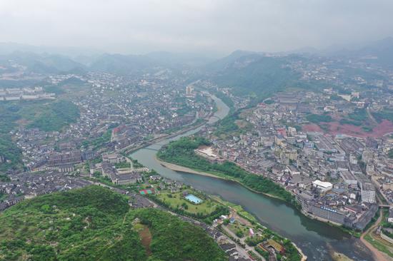 茅台镇大景