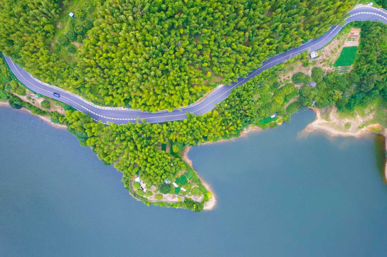 五联村盘山公路。通讯员供图